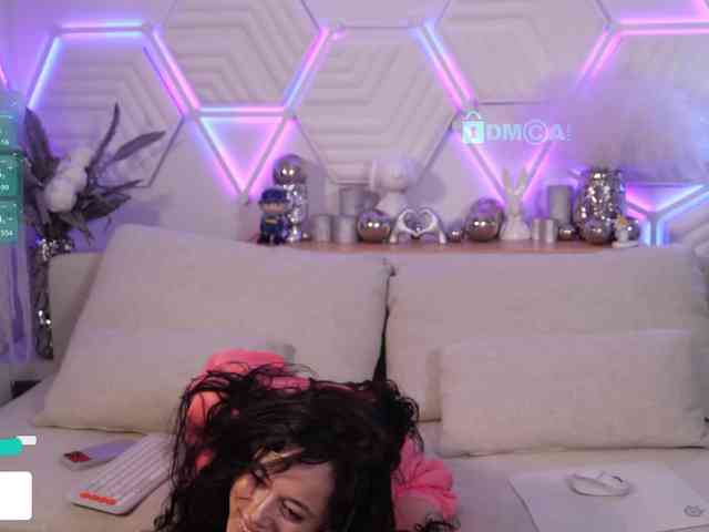 Taanni's chat room