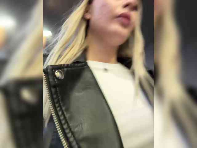 _Katrinka_'s chat room