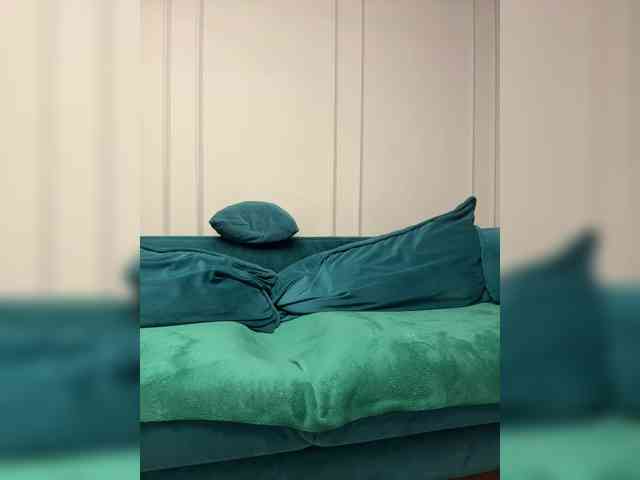 -SATIVA-'s chat room