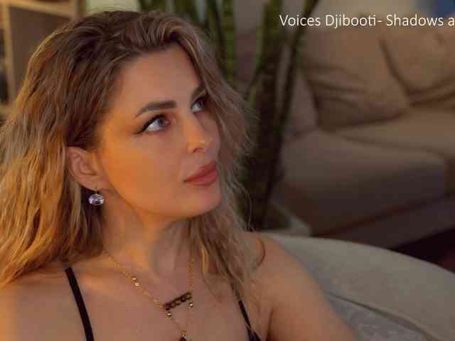 _Lady_M_'s chat room