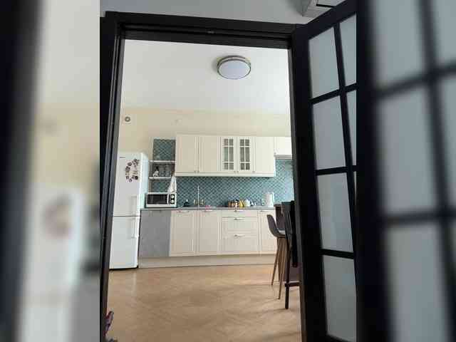 -SATIVA-'s chat room