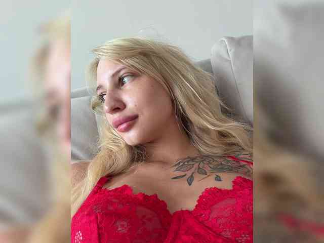 Cristi-Candy's chat room