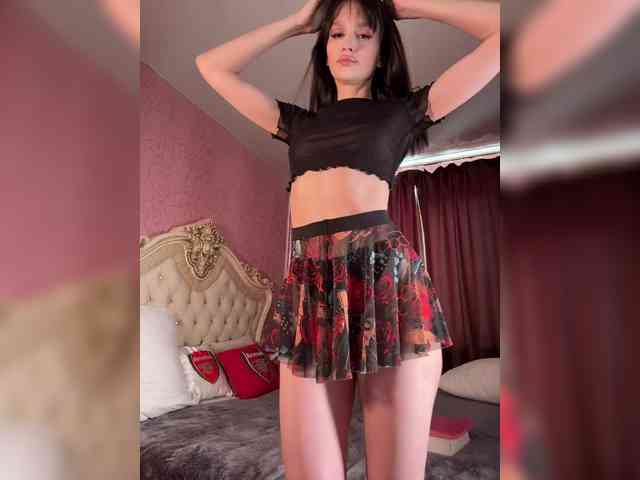 Enchantressss's chat room