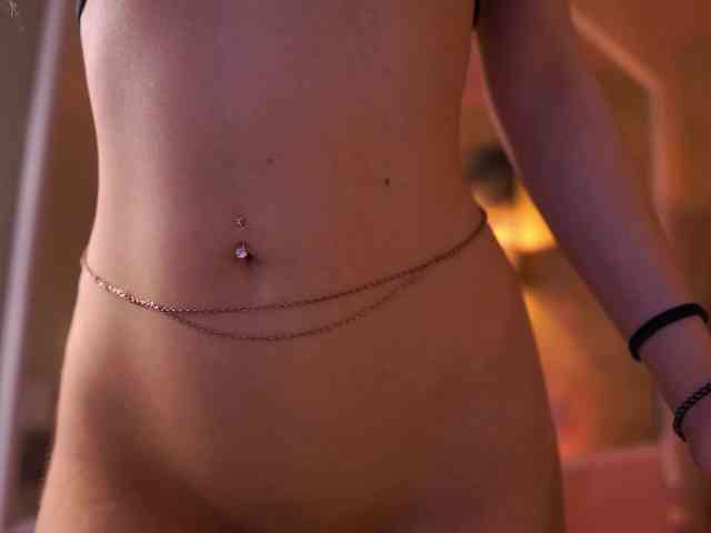 MaddieBryggs's chat room