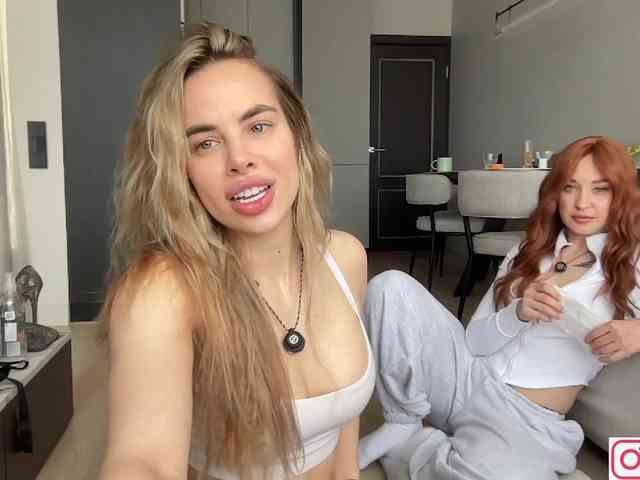 diffgirls1-1's chat room