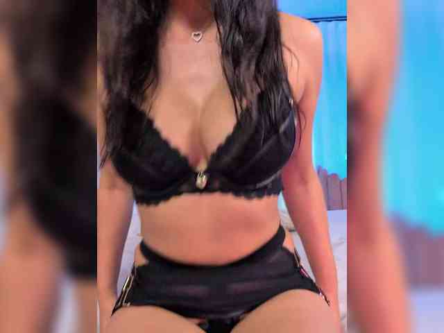 -LanaRay-'s chat room