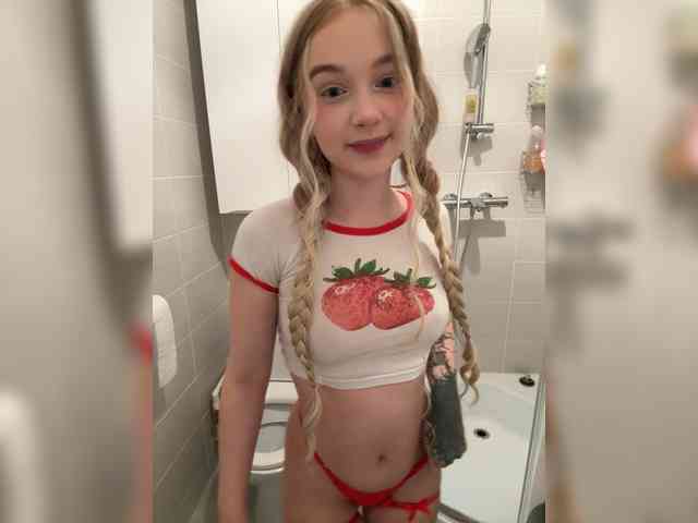 MimiMila's chat room