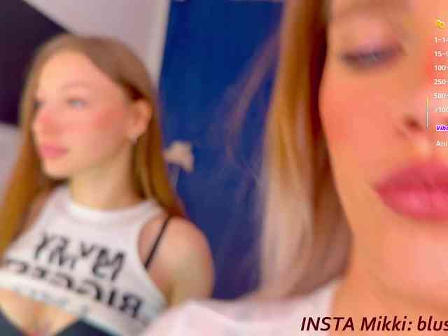 BlushMikki's chat room