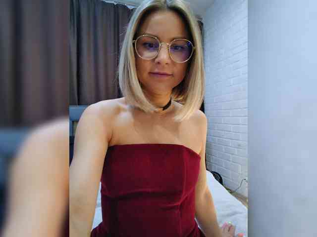 Zhenya-and-Vasilisa's chat room