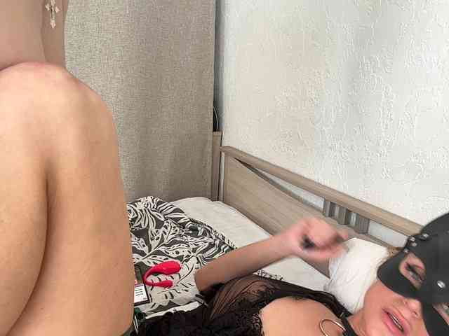 Pusydiamond's chat room