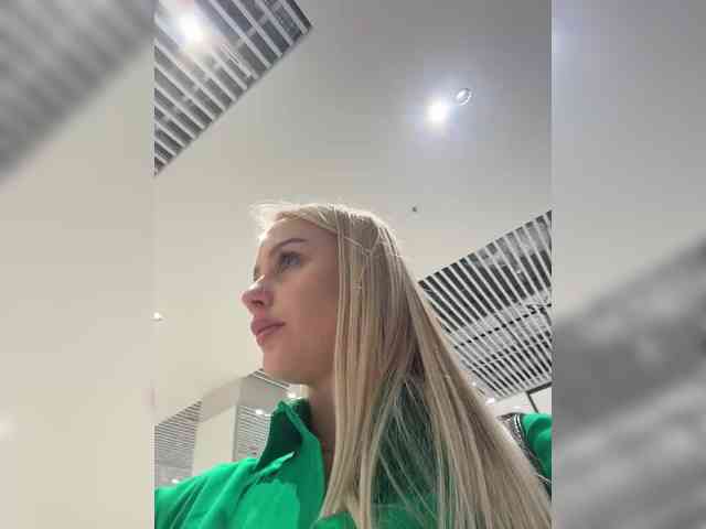 _Katrinka_'s chat room