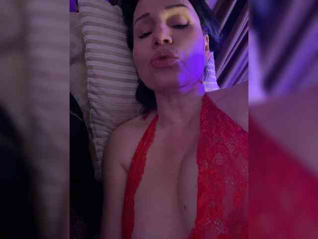 -ALLSAINT-'s chat room