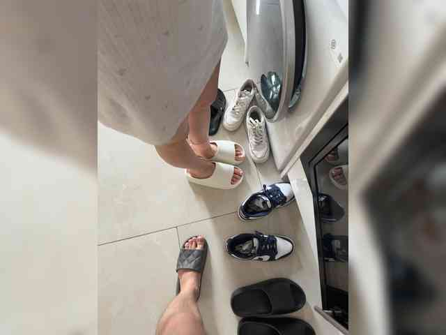 Daddyyyc's chat room