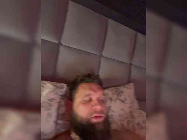 LoversVictory69's chat room