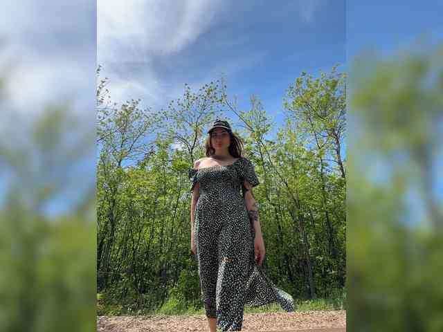 -EmilyBaby-'s chat room