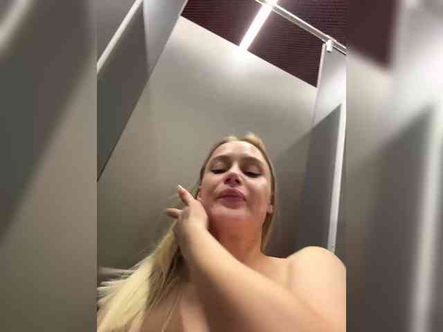 _Katrinka_'s chat room