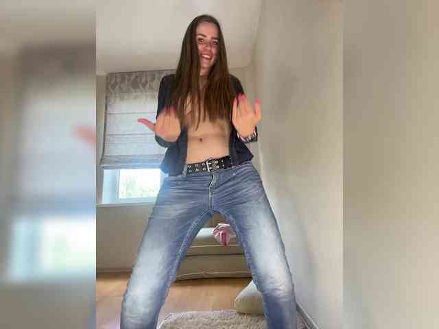 LolaSexxx's chat room