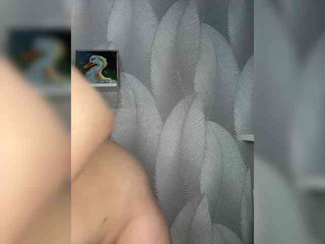 -Tiki-Riki-'s chat room