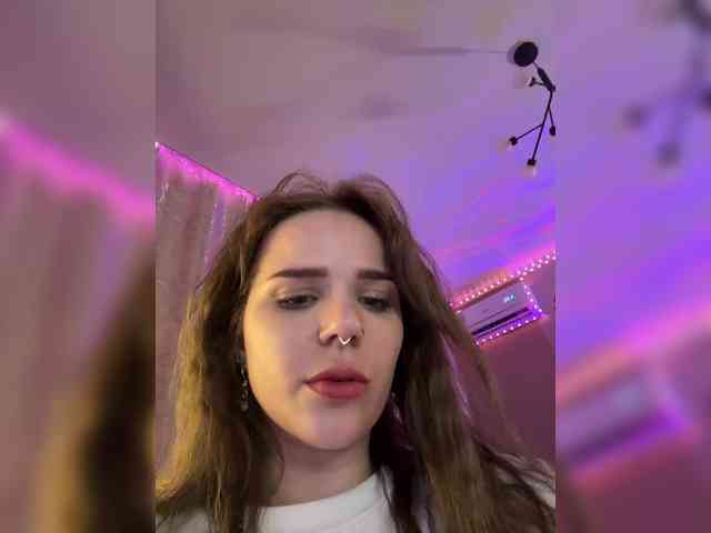 _Katrinka_'s chat room
