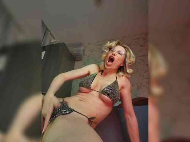 Divochka's chat room