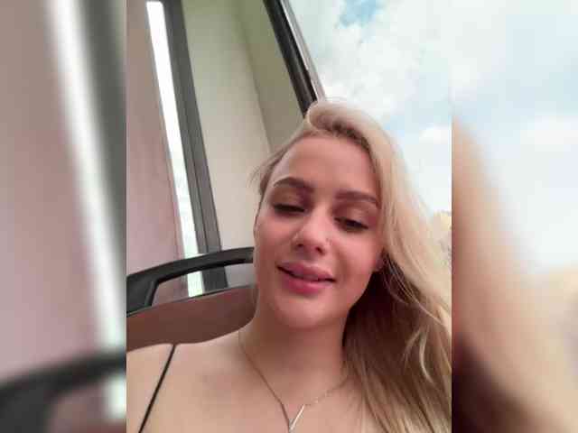_Katrinka_'s chat room
