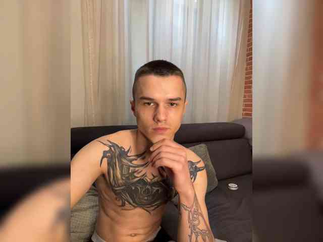 AAOneLove's chat room