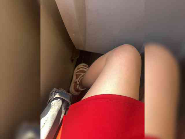 _Katrinka_'s chat room