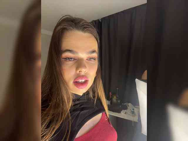 GiaVibey's chat room