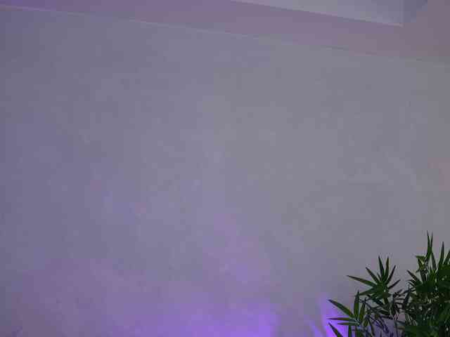 ArtTeasee's chat room