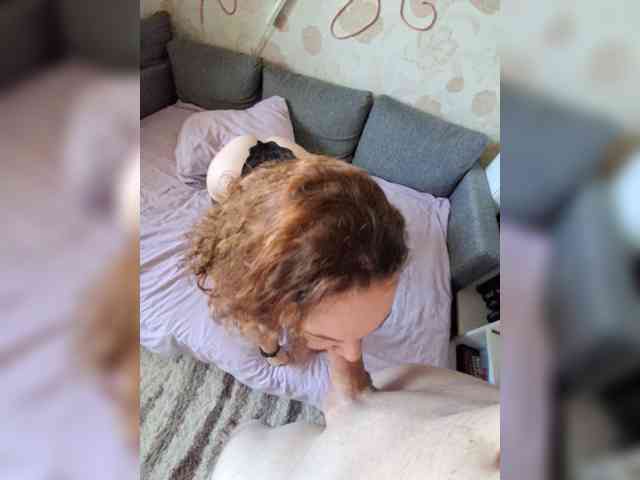 Hot_Couple_Cam's chat room