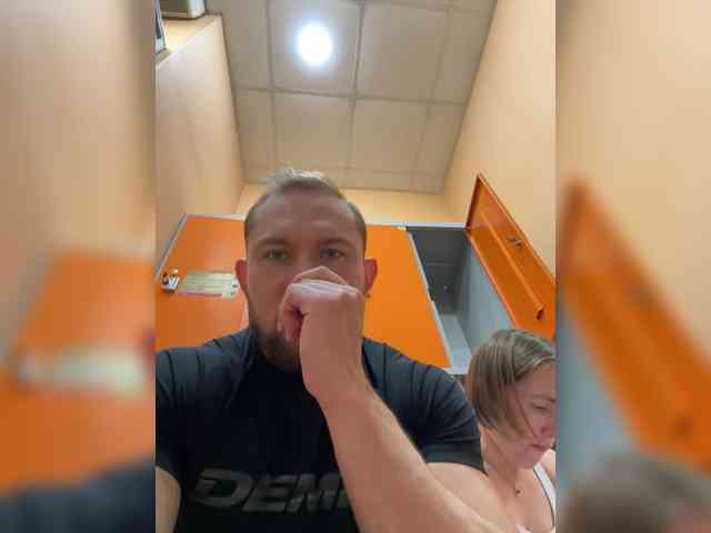 RUS577643's chat room