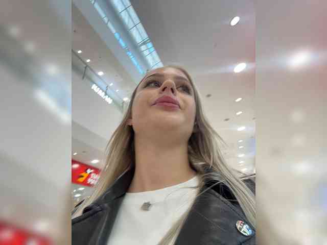 _Katrinka_'s chat room