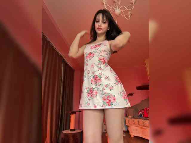 Enchantressss's chat room