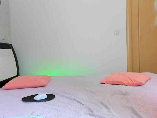 -23Sex1's chat room