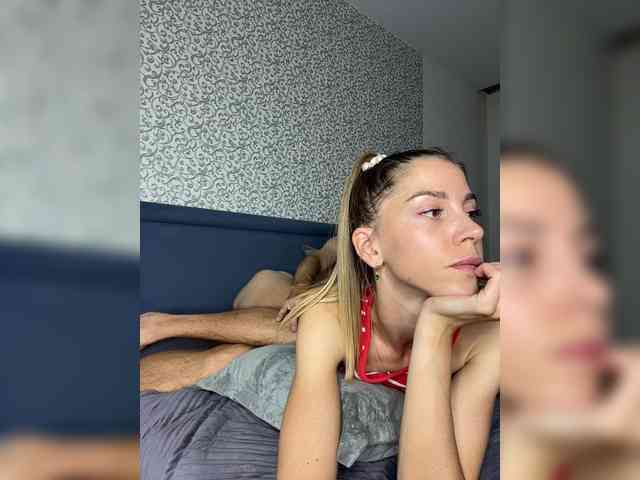 Kristi_Wolf's chat room