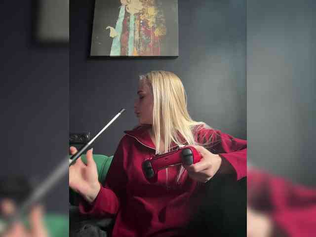 _Katrinka_'s chat room