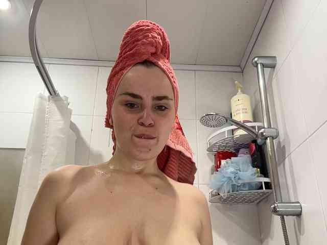 LolaSexxx's chat room
