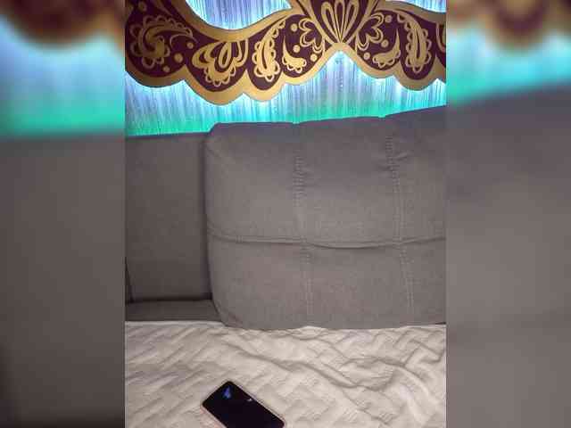-Smetanka-'s chat room