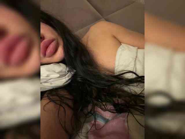 Ekaterina2221's chat room