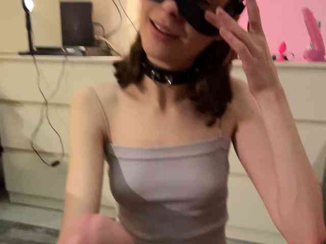 squirtproo's chat room
