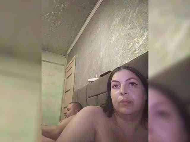 Cleopatra1990's chat room