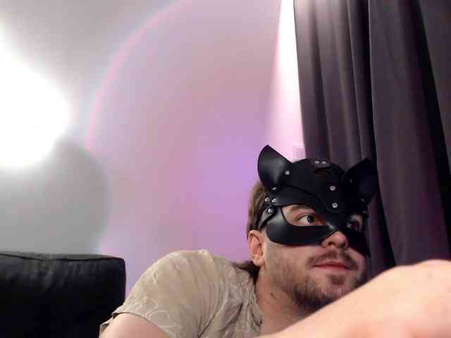 sexysecret69's chat room