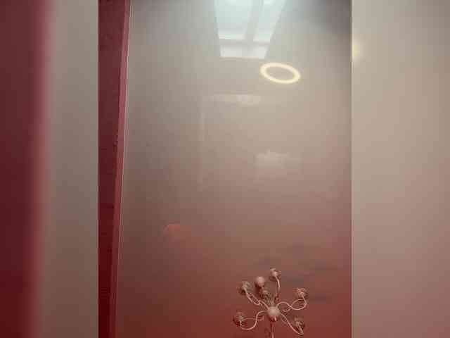 Enchantressss's chat room