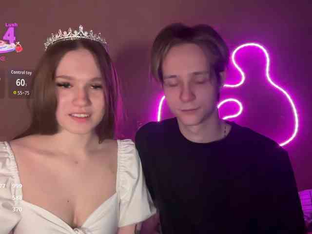 titsDestroy2007's chat room