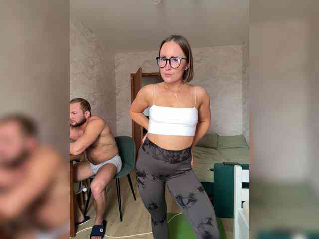 RUS577643's chat room
