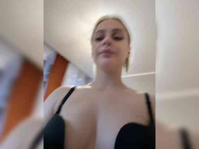 _Katrinka_'s chat room