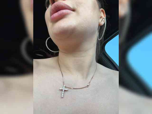 -MaybeBaby-'s chat room