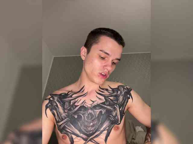 AAOneLove's chat room