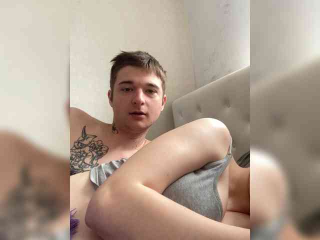 HARMONYX's chat room