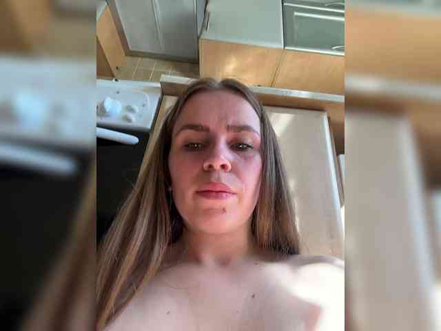 LolaSexxx's chat room